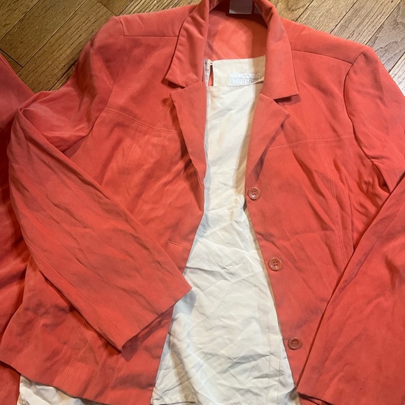 Studio Coral Skirt Set - Picture 3 of 7